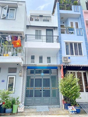 nhà mặt tiền đường số gần chợ cư xá ngân hàng q7 giá chỉ 7 tỷ 2