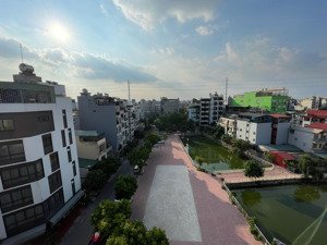 cần bán lk giếng sen - la khê - hà đông. 7 tầng thang máy - kinh doanh 079616 một một tám tám