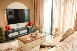 cho thuê căn hộ vinhomes nguyễn chí thanh, 55m2, 1 phòng ngủ, đủ đồ, 15 triệu/tháng. lh 