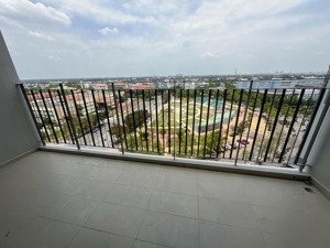 sẵn sổ hồng sang nhượng 3pn+, 2wc block vip d có gói nội thất, view công viên, ubnd westgate an gia