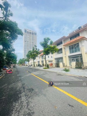 hiếm-bán nhà vị trí vàng bên bờ sông hàn -đối diện công viên -90m2 ngang 5m-canh dự án sun-giá nét