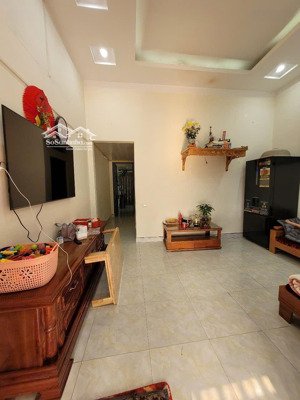 chỉ 2.4 tỷ, nhà 1.5 tầng 66.2m, full nội thất, gần dự án cầu thượng cát