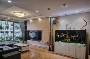 chính chủ tôi bán 2 ngủ 74m2, có sẵn sổ, nhà đẹp đã có đủ nội thất tại kđt mới nghĩa đô toà ct2b