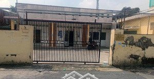 cho thuê nhà xưởng có văn phòng, điện 3 pha, mặt tiền đường xe tải ở linh tây, thủ đức