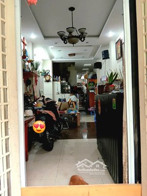 bán gấp nhà riêng đinh tiên hoàng, 13 tỷ, 53m2, q1, hcm