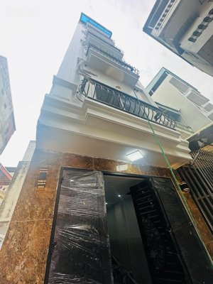 bán nhà cầu diễn - nhà mới ở ngay - diện tích bạt ngàn - gần ô tô - 6 tầng thang máy - sổ đẹp