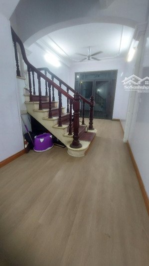 cần bán gấp! nhà giải phóng-ngọc hồi cạnh bx nước ngầm, 12m ra mặt phố ngõ rộng 2,5m sổ vuông ko qh