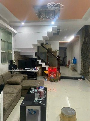 nhà mặt tiền kinh doanh cực đỉnh đường 12 m