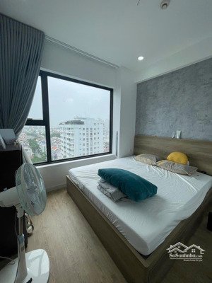 bán căn hộ 2 phòng ngủ phú mỹ hưng, giá 6,5 tỷ.