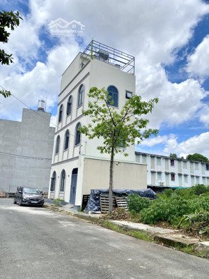 bán lô đất siêu đẹp sát vinhomes grand park kế bên kdc phước thiện chỉ 2,95 tỷ