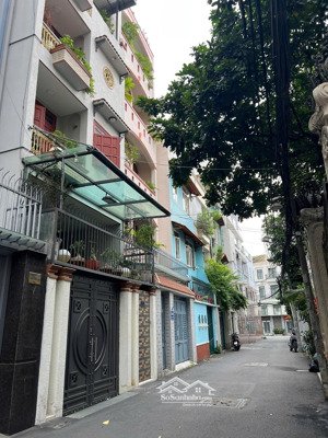 chỉ 1 căn - chốt ngay - mtnb vip nhất - khu bàu cát - cấp 4 xây mới dt tốt 4,1x15m - 7,3 tỷ