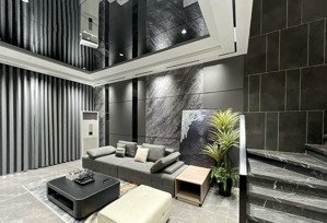 bán nhà khu tđc x6 thạch bàn, 40m 6 tầng thang máy gara ô tô.