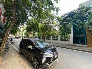 bán nhà phố hoàng cầu- trần quang diệu- 45m 6 tầng 10m ra ô tô tránh- nhà xây còn rất mới- sổ đẹp