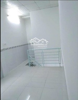 nhà đẹp gần mặt tiền huỳnh văn bánh phú nhuận lh mr toản