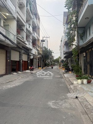 bán nhà tân bình, 2 mặt hẻm thông 8m , 5.2x16m. 4 tầng. gần phạm văn bạch