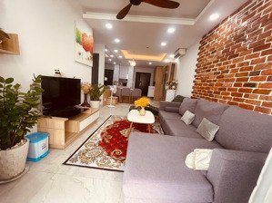 cho thuê căn hộ chung cư scenic valley 1, 03pn, giá 26tr/tháng, nhà đẹp, đầy đủ nội thất.