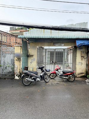 bán lô đất mặt tiền đường số 39 p.bình trưng tp.hồ chí minh