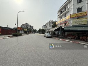 bán gấp lk đại kim 72m2 đông nam vị trí đẹp tiềm năng. lh: 