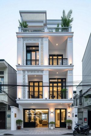 còn bán nhà đầu ngõ trần khát chân, ngã tư bạch mai nhà mới xây, có thể treo biển, có bãi đỗ xe hơi