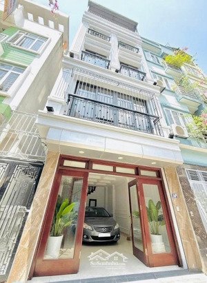 bán nhà phố hồng tiến - bồ đề - long biên dt 45m2 5tầng 3ngủ lô góc, gara ôtô. gía chào 12tỷ nhỉnh