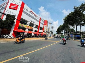 thu nhập 60tr/tháng, nhà 2 tầng 87m2, mặt tiền đường võ văn ngân, gần vincom thủ đức, giá 27 tỷ