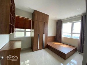 chính chủ cần bán gấp căn hộ chung cư 1050 2pn - 2wc, diện tích 62m2, giá 1 tỷ 68