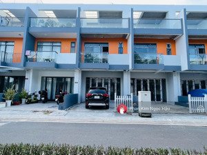 bán căn nhà ba tầng mỹ gia gói 8, the capella nha trang giá chỉ 6,9 tỷ