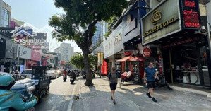 bán nhanh nhà mặt tiền cmt8 q1 gần chợ bến thành dòng tiền 180 triệu/tháng cực ổn định!