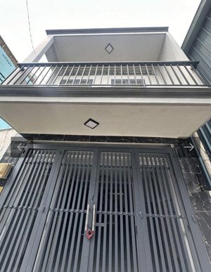 bán nr mới đẹp chắc chắn,2 tầng tại bình long, tân phú, giá cực chất 4,95 tỷ, 48m2, 2pn, 2wc.