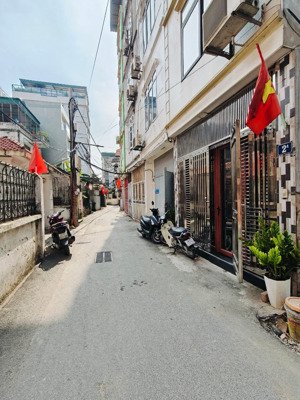 nhà đẹp phố thượng thụy , phú thượng, tây hồ, hn : 38m2 , 5t, mt 3.7m , ô tô vào nhà - 10,8 tỷ