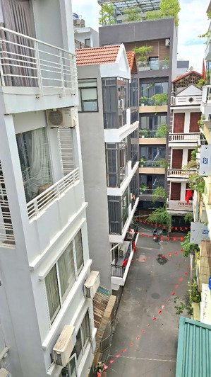 bán nhà võng thị 50m2, 7 tầng thang máy giá 17 tỷ. tây hồ