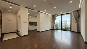 chính chủ cho thuê căn hộ 3pn tầng cao, hướng mát, view đẹp.