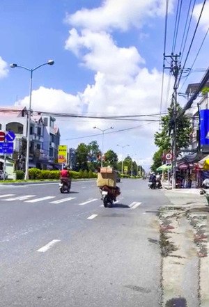 bán nhà mặt tiền đường cầu bè, nha trang, 8,5 tỷ, 215m2, ngang 8m, 1 lầu kiên cố