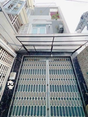 nhà đẹp q4 - 2 lầu đúc - 46m2 - 3pn - full nt - giá 5 tỷ tl