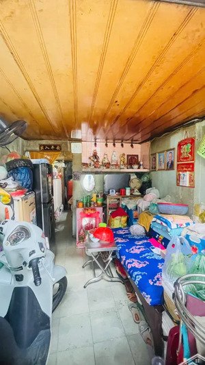 bán nhà riêng tại nguyễn tiểu la, 6,8 tỷ, 35m2, giá tốt