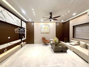 bán nhà riêng tại đường giải phóng, 4 tầng - thang máy - 22,6 tỷ, 73 m2, 4pn, 7wc, pháp lý đầy đủ