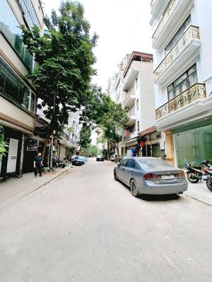 bán toà ccmn dòng tiền - mặt phố vương thừa vũ - 9 tầng thang máy 24 phòng - 112m2. giá 41,7 tỷ