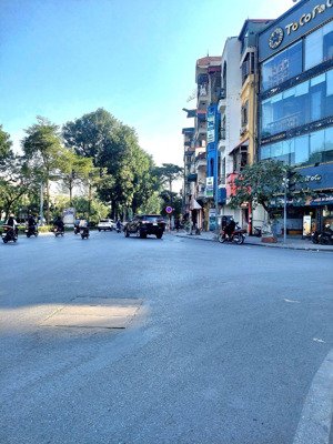 bán nhà mặt phố giảng võ 125m2, 11 tầng thang máy lô góc giá 88 tỷ. ba đình