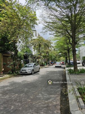 bán nhà nhà bè, 100m2 đất thịt, không lộ giới, không vướng quy hoạch, hai mặt tiền. chỉ có 7 tỷ