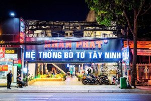 chính chủ gửi cho thuê nhà mặt tiền 1058 quang trung, p8, q. gò vấp, 11x33m, trệt lửng, 