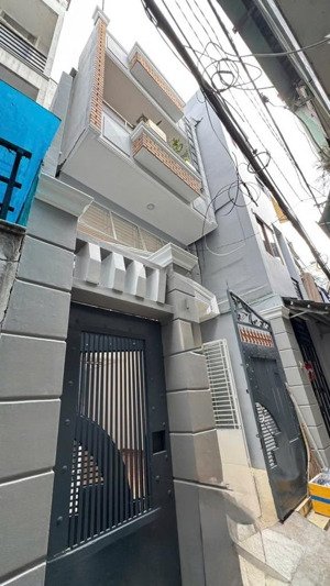 cạnh nguyễn văn trỗi - nhà 3 tầng ,ngang 4m, 20m ra mặt tiền - phù hợp đầu tư ,chỉ 7t5 còn tl nhiệt