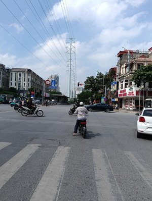 căn góc vạn phúc 60m2 5 tầng 2 vỉa hè kinh doanh cà phê