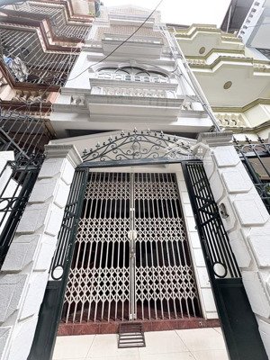 vương thừa vũ - ô tô tải đỗ cửa - phân lô quân đội - 2 thoáng trước sau 60m2 x 4 tầng hơn 13 tỷ