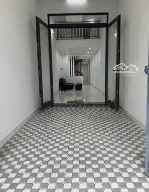 nhà gác lửng k. 2 ô-tô thông hoàng văn thái - gần đh duy tân | gần bến xe đà nẵng.