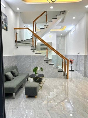 chính chủ - nhà khu họ lê - 4x15 - 1 lầu - 3pn- 2wc - giá tốt