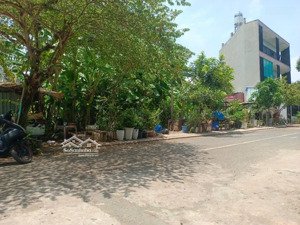 lô đất đường oto 8m vỉa hè dt 110m2 ngang hơn 10m chỉ 4.4tỷ