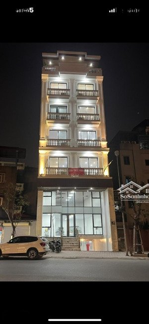 bán nhà mặt phố giá đầu tư hoàng quốc việt - 7 tầng thang máy - 200m² - giá 88,8 tỷ