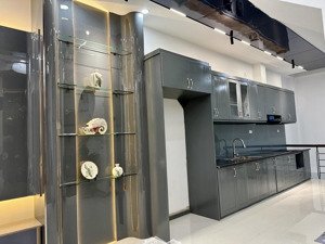 mặt phố kim giang cực hiếm 5 tầng siêu đẹp vỉa hè rộng kinh doanh đỉnh 45m² 17.9 tỷ