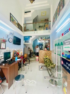 bán nhà lê văn sỹ 3 tầng 4x14m ô tô ngủ nhà - 8.9 tỷ