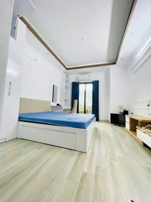 bán nhà ngọc hà ba đình dt 33m x 5t x mt 3m giá 10,5 tỷ có thương lượng